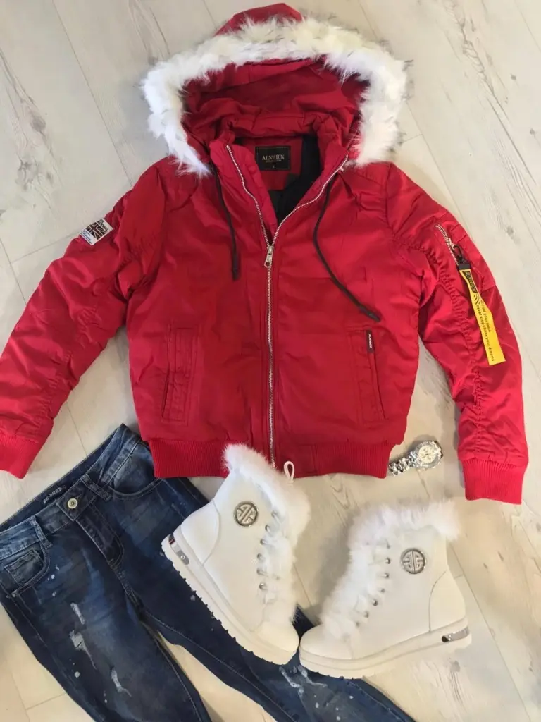 Női bomber dzseki szőrmével | Starstyle.hu Női bomber dzseki szőrmével | Starstyle.hu