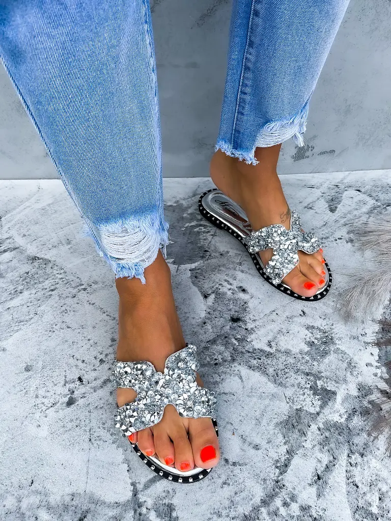 Női papucs kövekkel RINIE - next