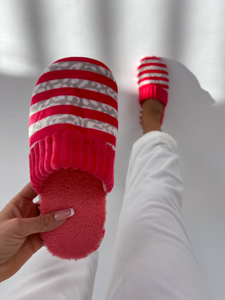 Női papucs KARLIE - next