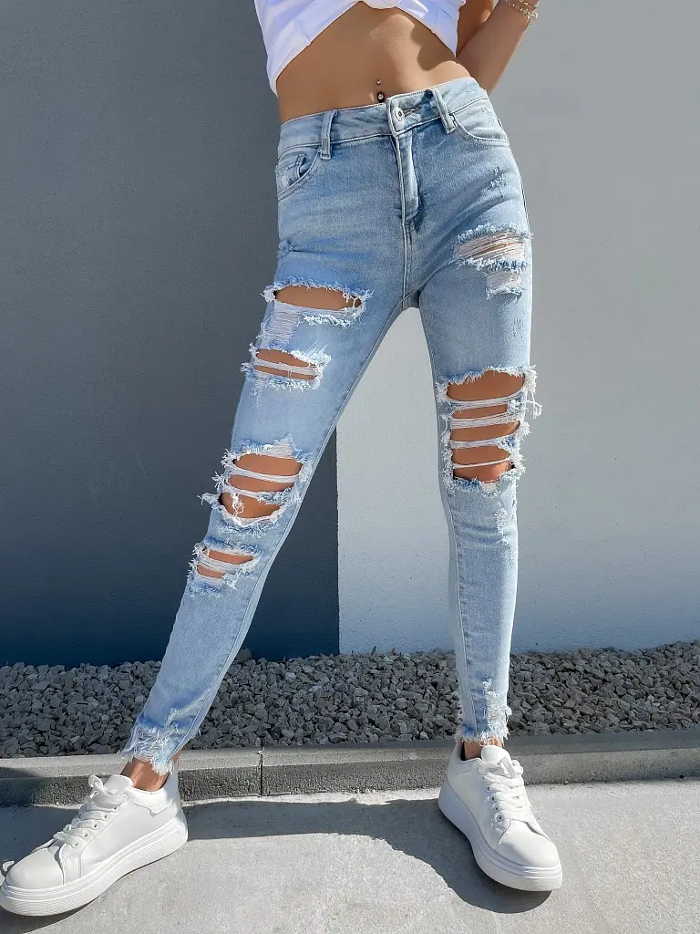 Magas derekú szaggatott fashion farmer