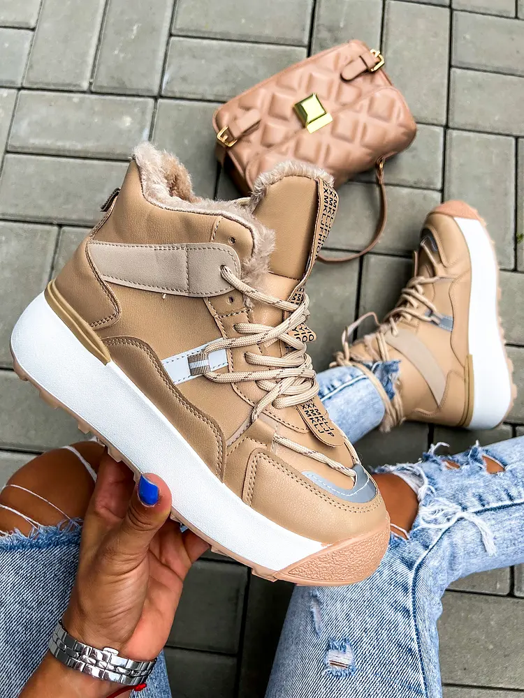 Platformos bélelt sportcipő ZHENY