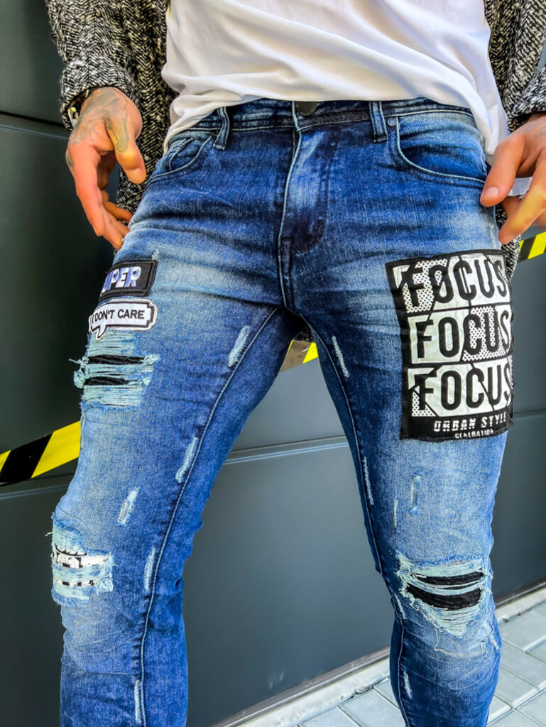 Stílusos férfi farmer FOCUS