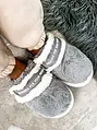 Meleg papucs LORA