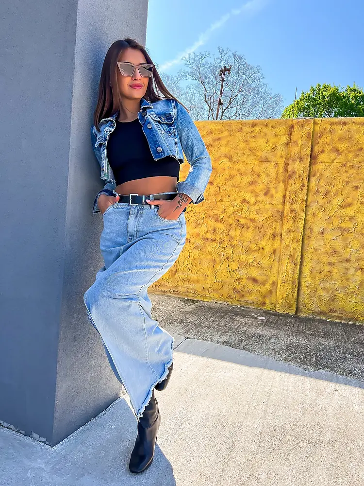 Hosszú farmerszoknya övvel DORIS - next