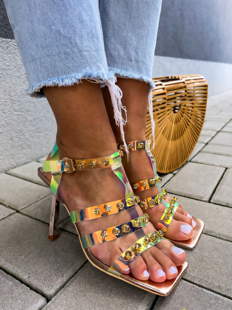 Extravagáns szandál ANABIA - next