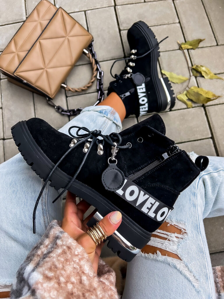 Fűzős bokacsizma MARYANN - next