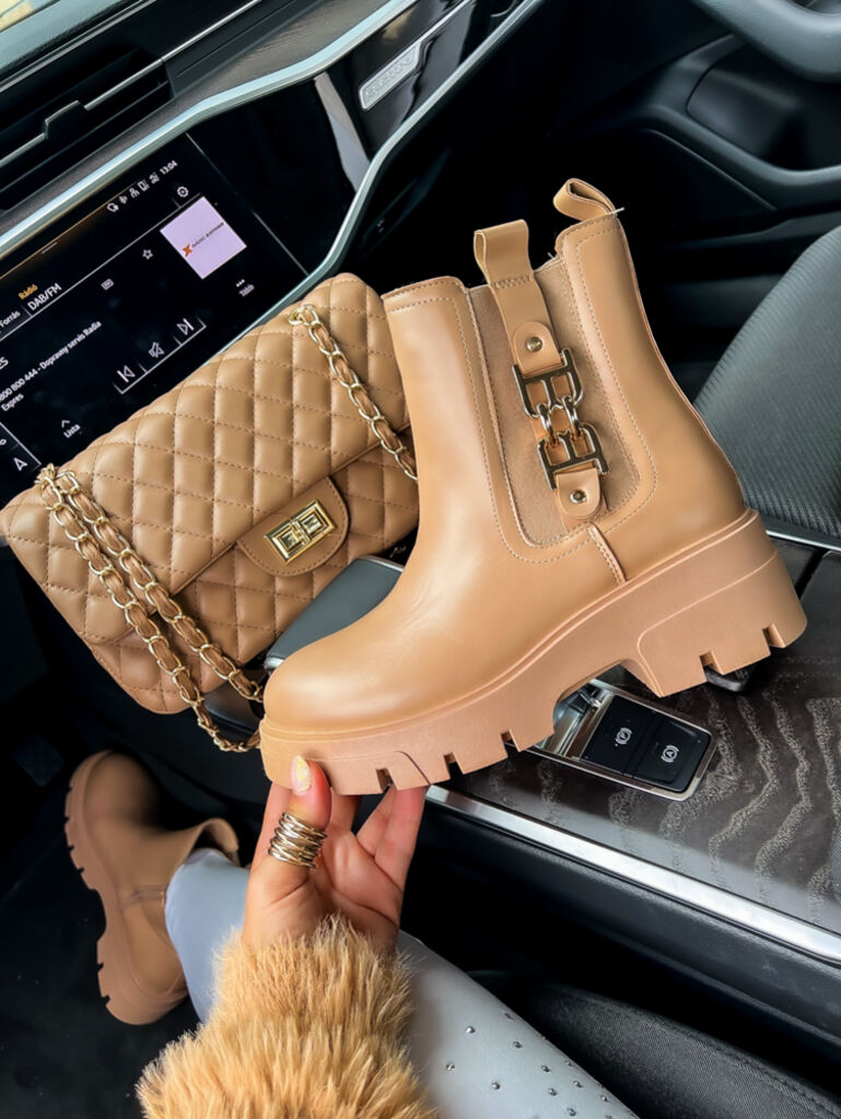 Női bokacsizma MONICA - next