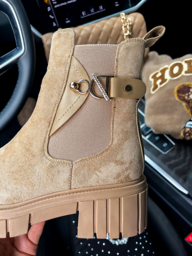 Női bokacsizma MEESHA - next