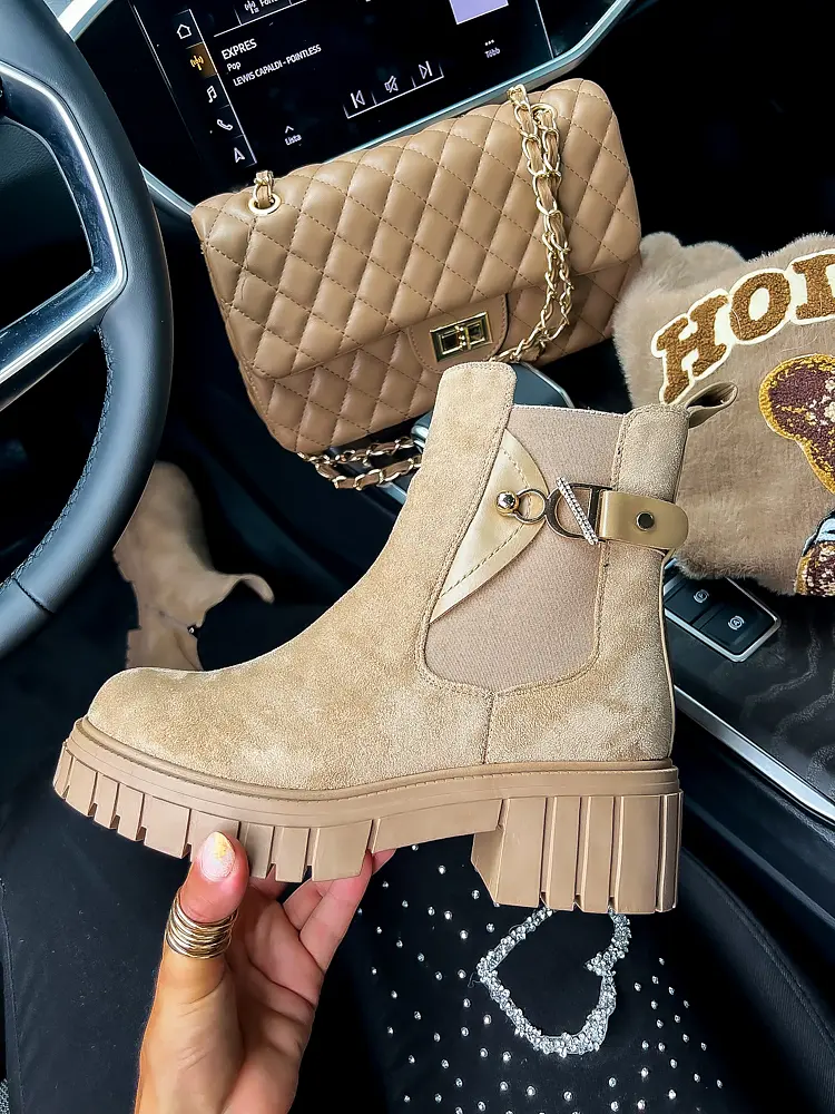 Női bokacsizma MEESHA