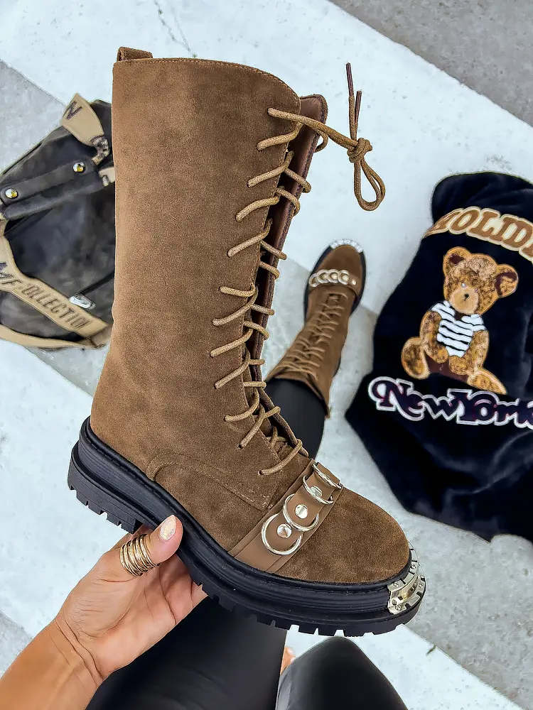 Magasszárú fűzős csizma MORGANNE - next