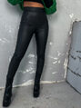 Magas derekú műbőr push-up leggings 