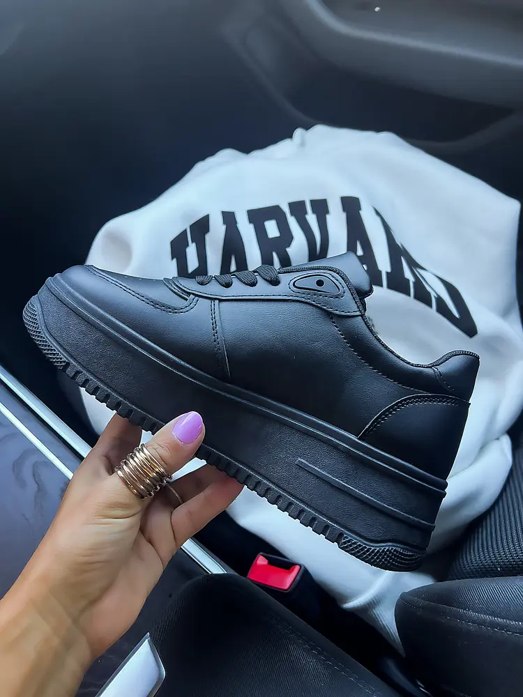 Fekete platformos sportcipő LANEY - next