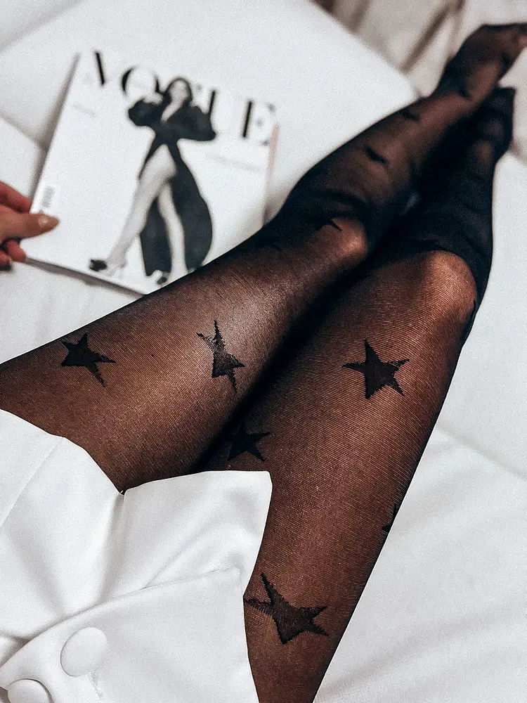 Fekete harisnyanadrág csillagokkal - next