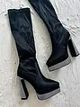 Elegáns magasszárú csizma ZARYNA