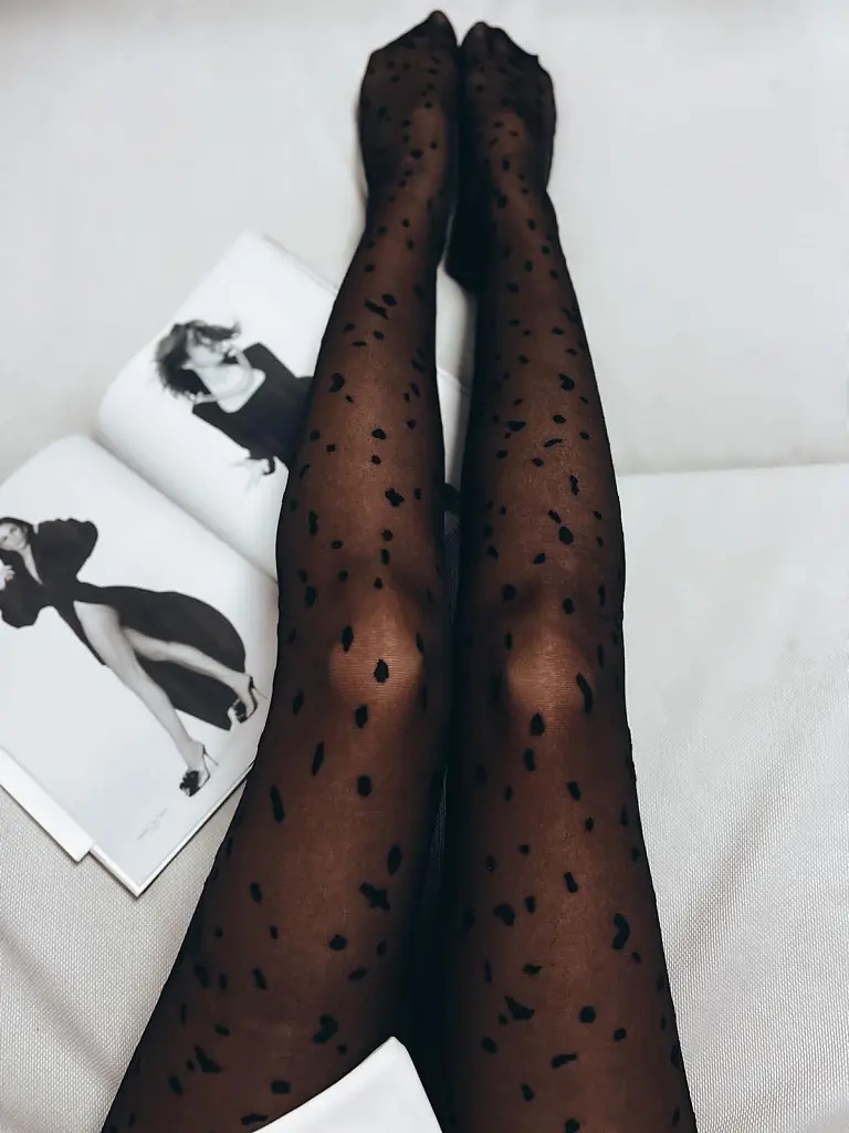 Fekete mintás harisnyanadrág - next