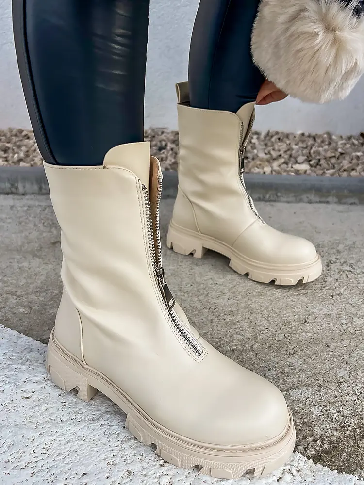 Krémszínű női csizma ZUZANA - next