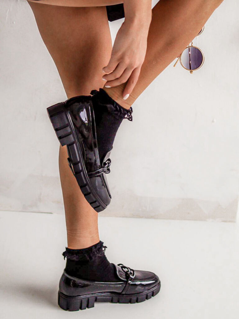 Női zokni csipkével MARA - next