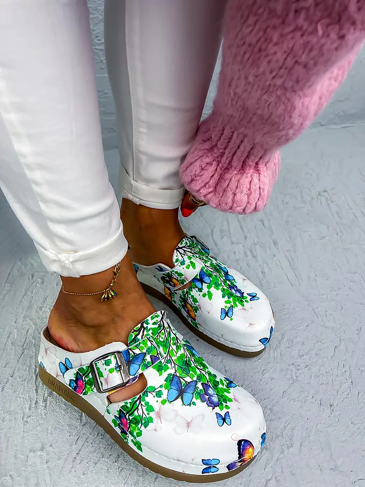 Mintás egészségügyi papucs BUTTERFLY - next