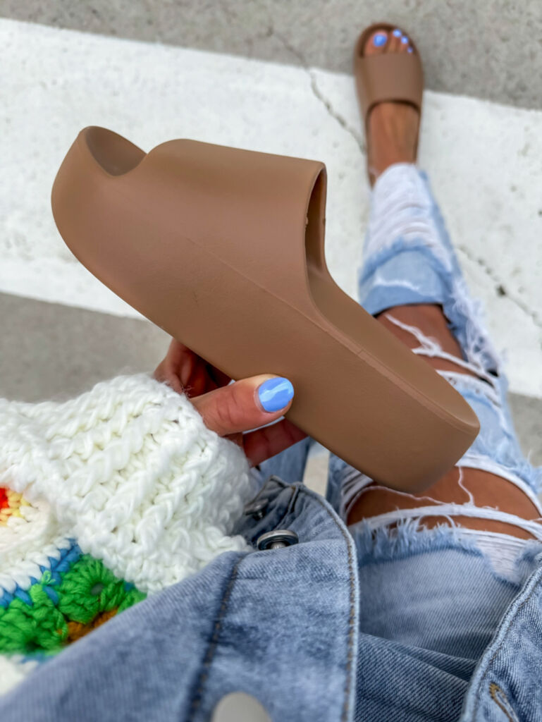 Női gumis papucs DARLENA