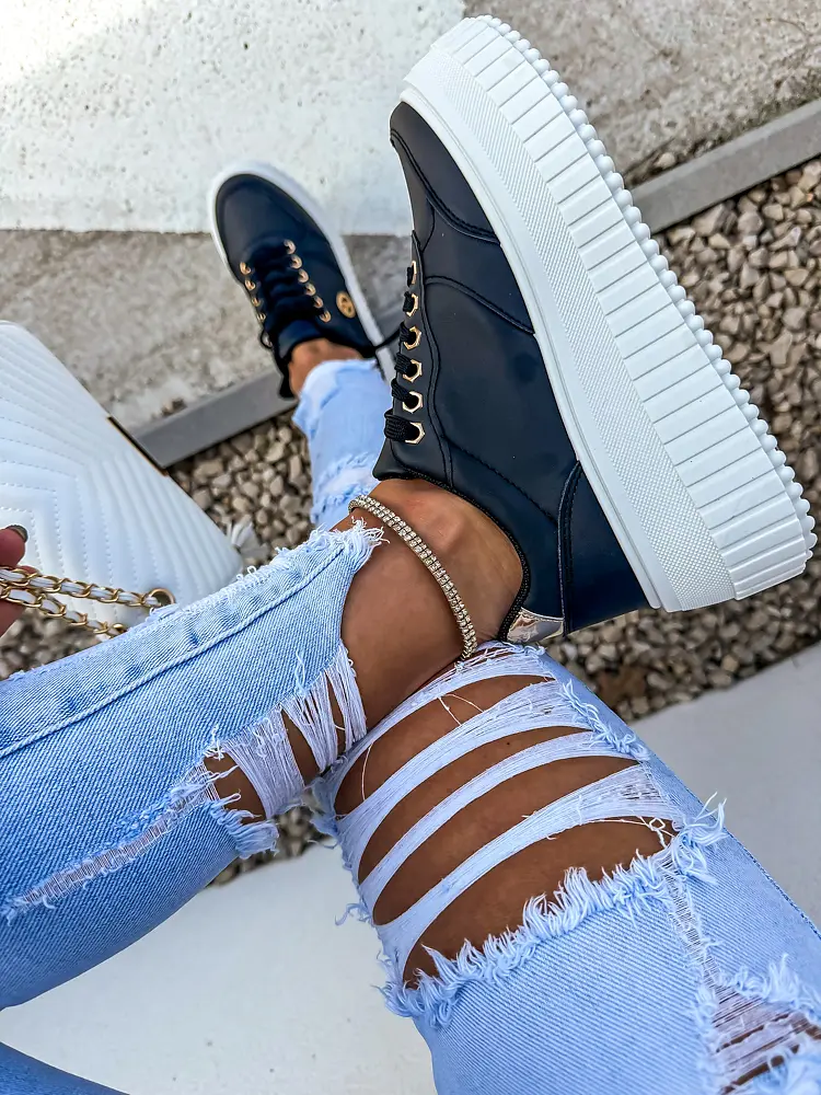 Platformos sportcipő arany színű díszekkel NIKO - next