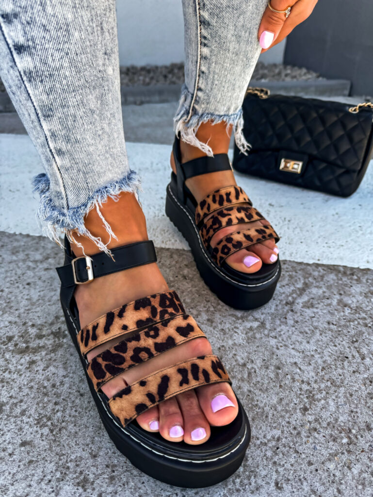 Magas talpú szandál CORDELIA - next