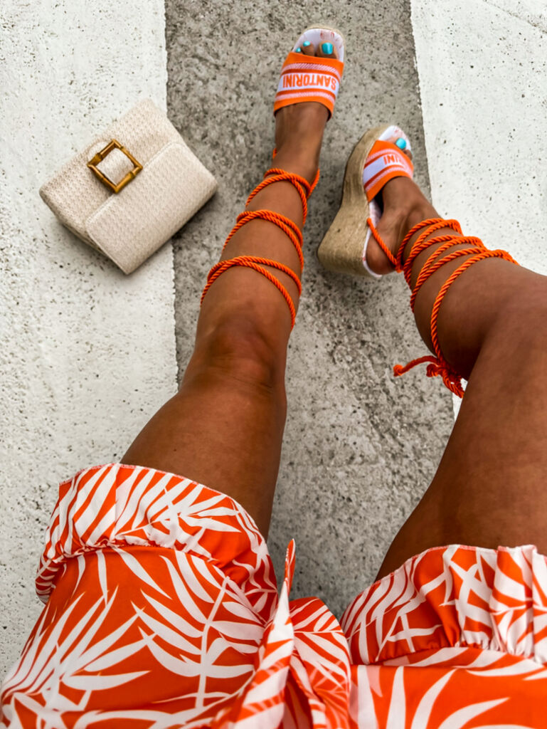 Felkötős platform szandál CRISTINA