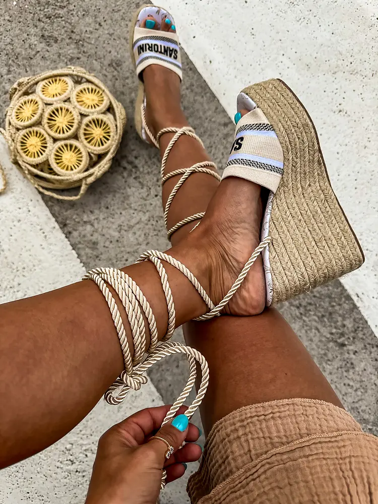 Felkötős platform szandál CRISTINA - next