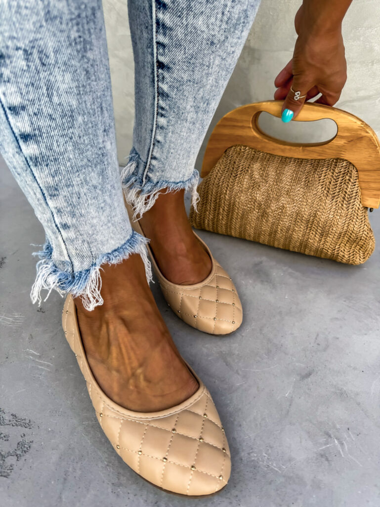 Balerina cipő arany színű díszekkel KEYLA - next