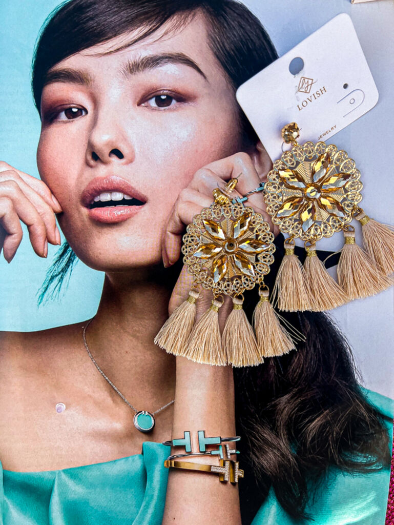 Arany színű fülbevaló - next