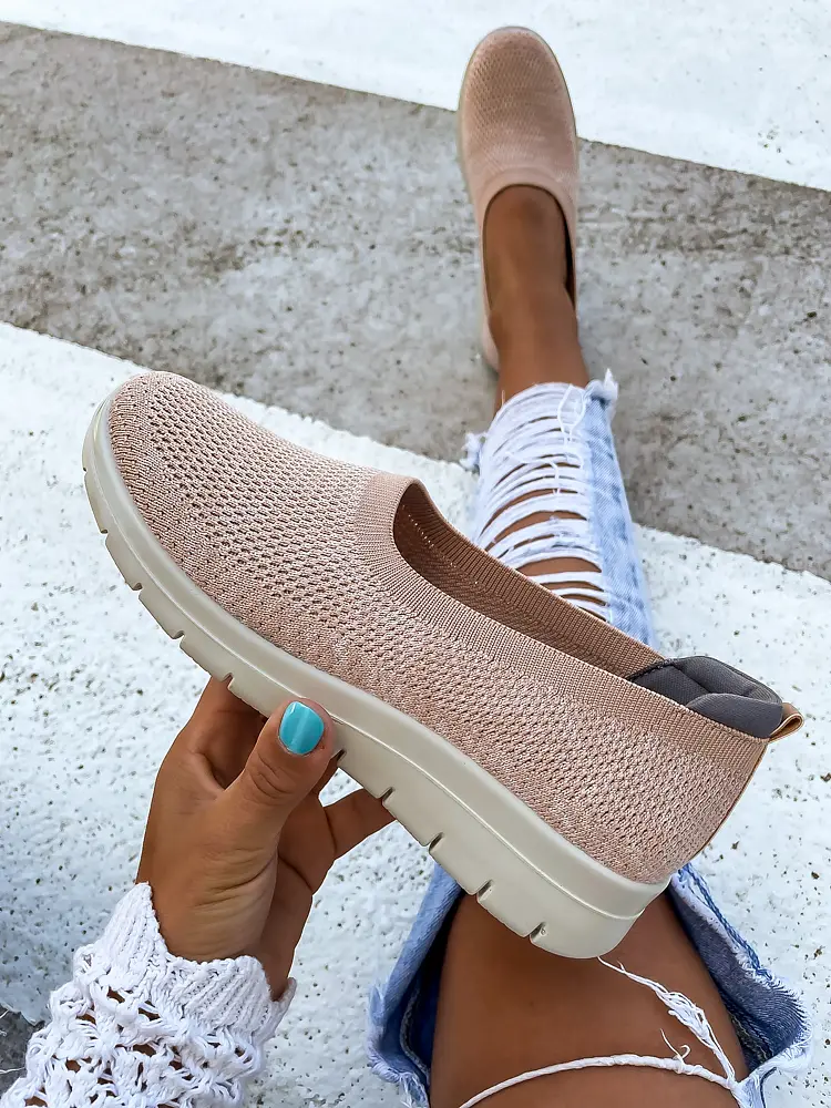 Rózsaszín belebújós cipő REMYNA