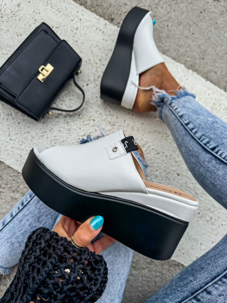 Fehér platformos papucs JESSAMINE