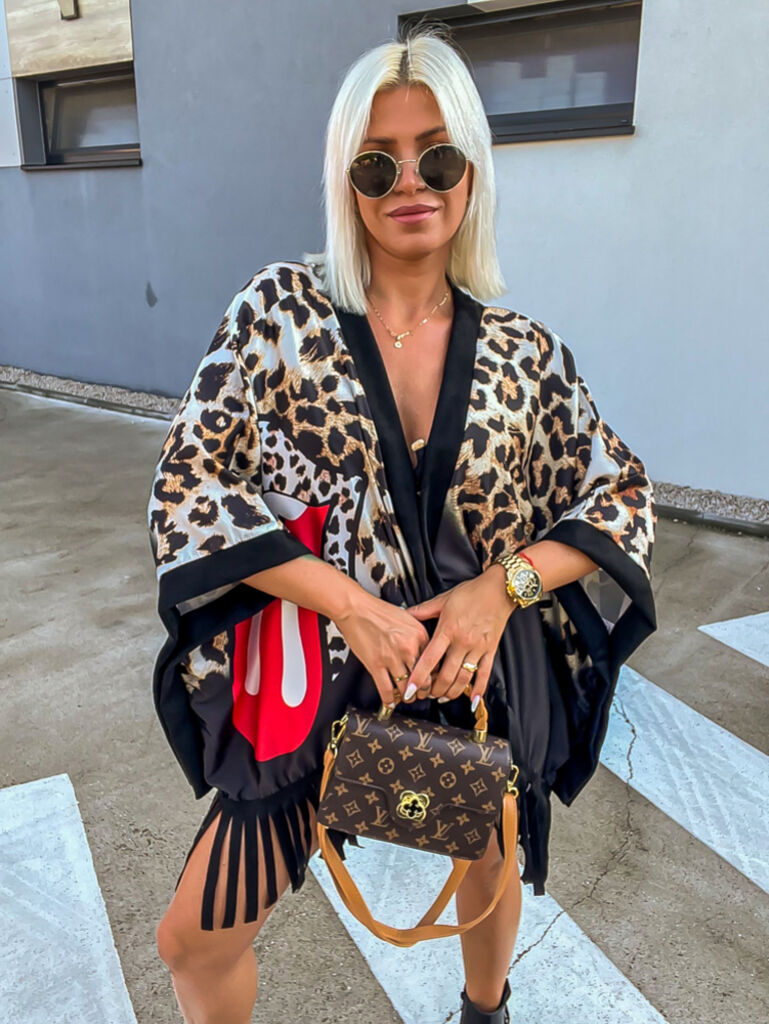 Extravagáns mintás poncsó MERIANA