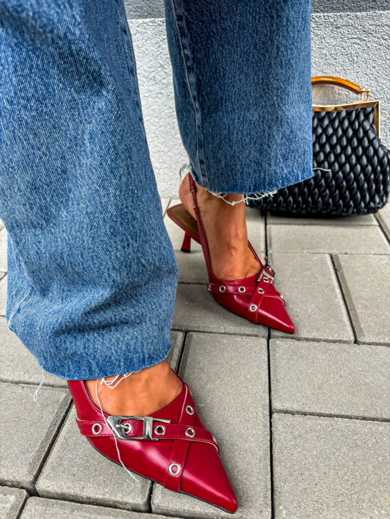 Szandál ezüst színű díszekkel ANDRINA - next