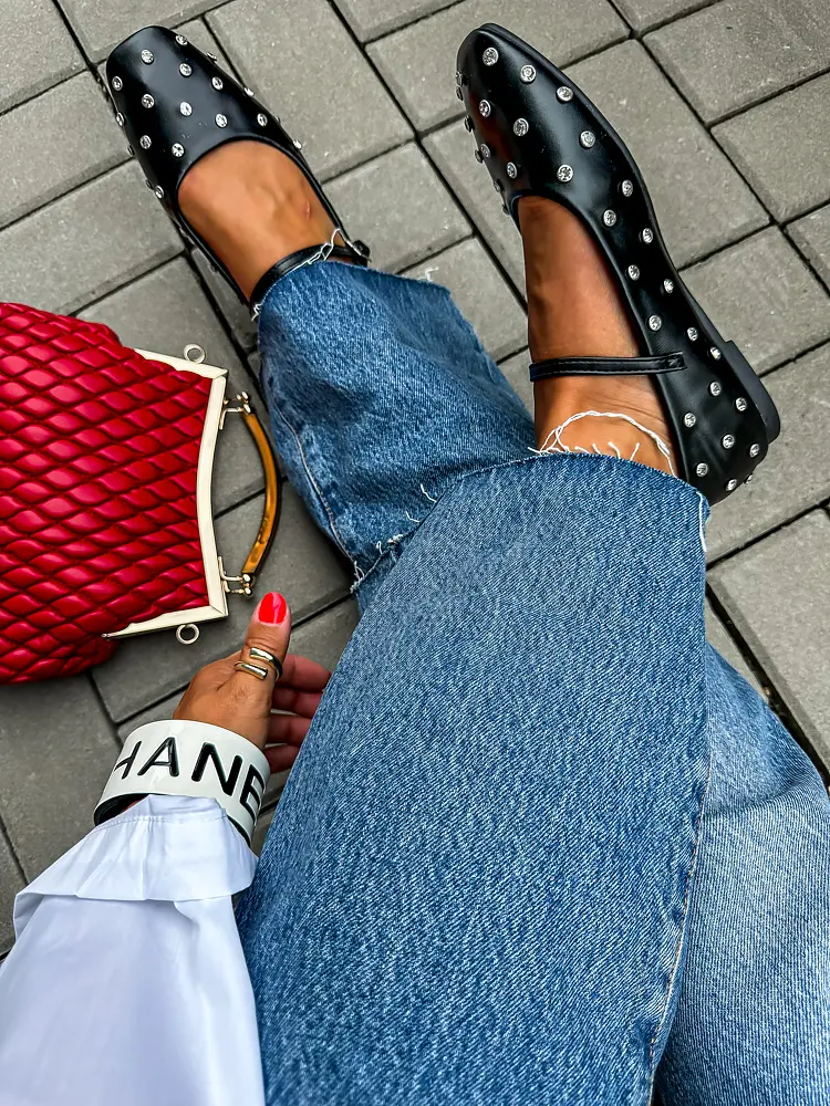 Balerina cipő ezüst színű díszekkel MIYANNA - next