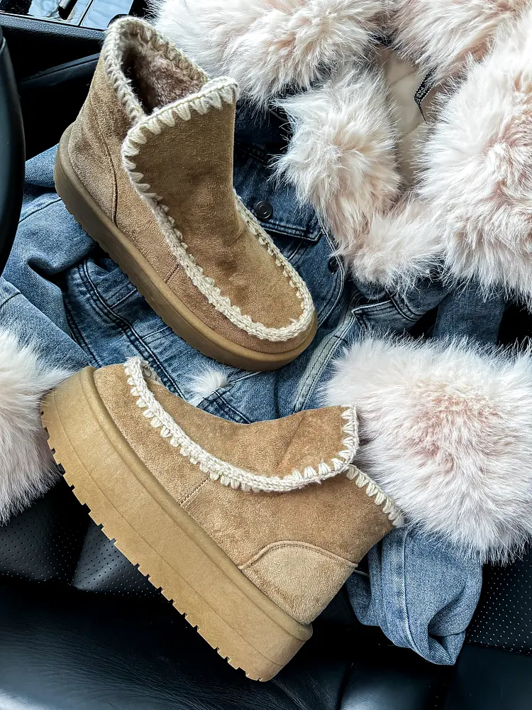 Velúr bokacsizma DELILA - next