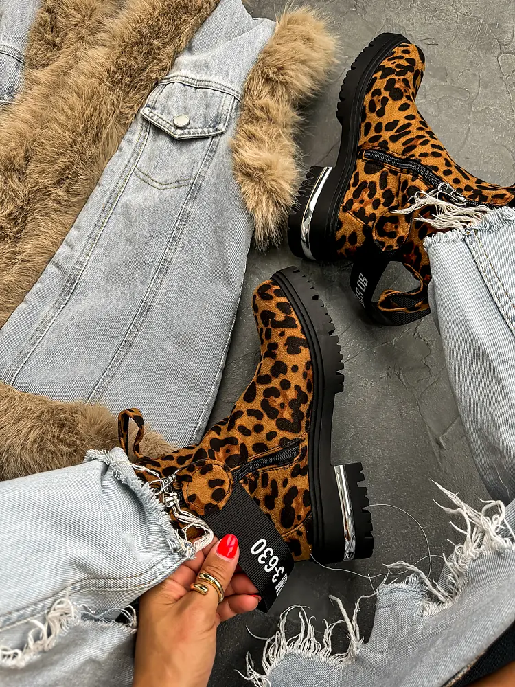 Női leopárdmintás bokacsizma SKYLAR