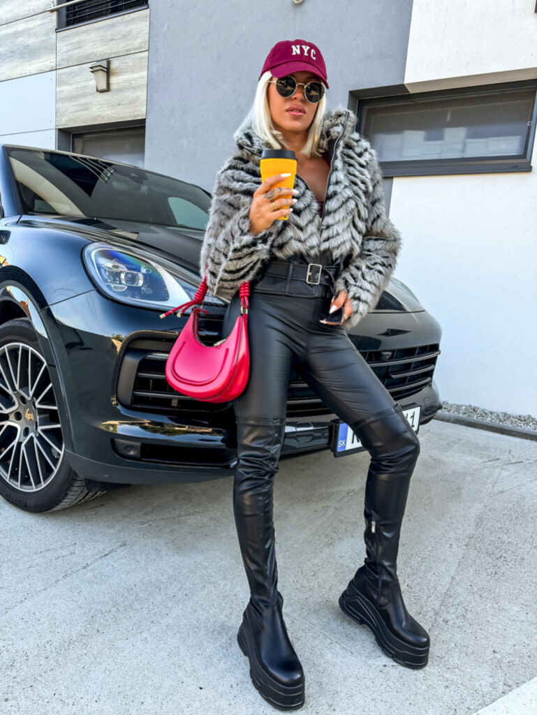 Magas derekú műbőr leggings   - next