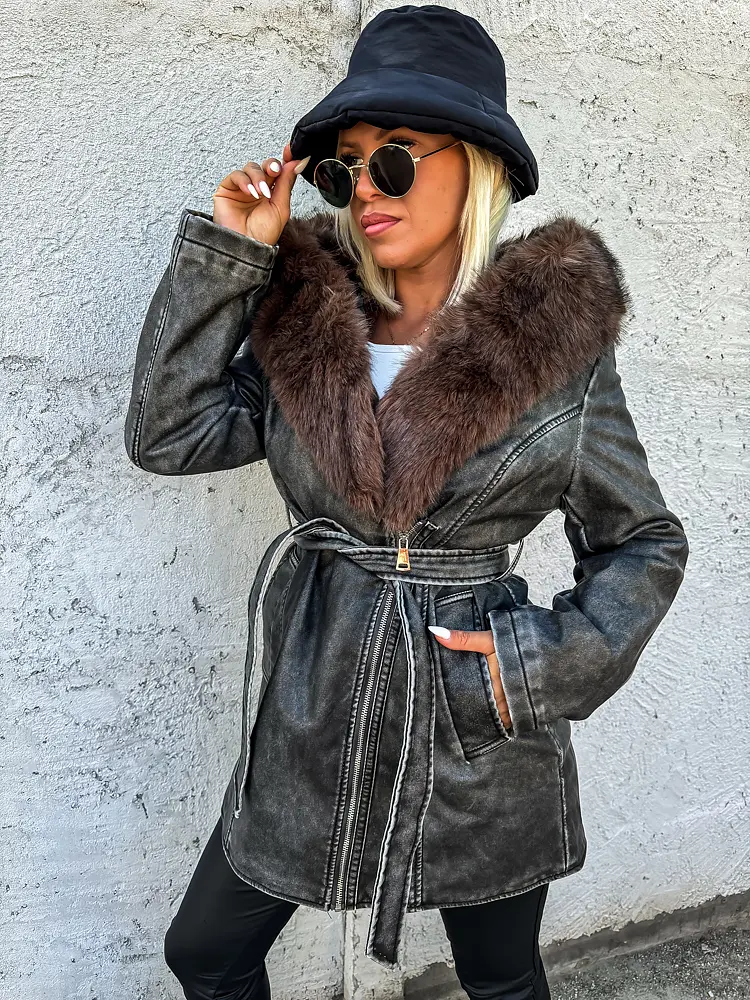 Bélelt műbőr kabát kapucnival SUSAN