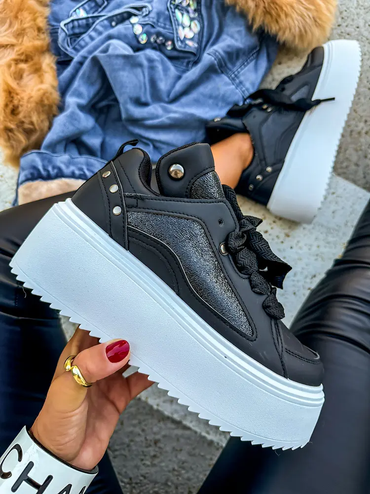 Platformos sportcipő JACKIE