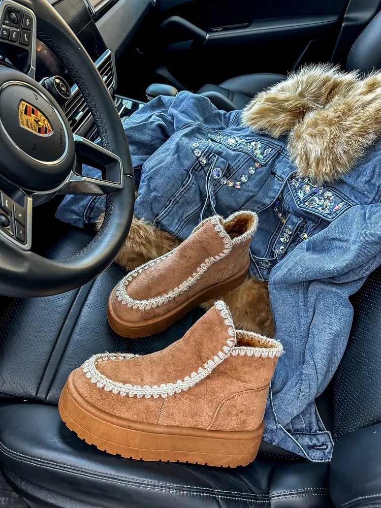 Velúr bokacsizma DELILA - next