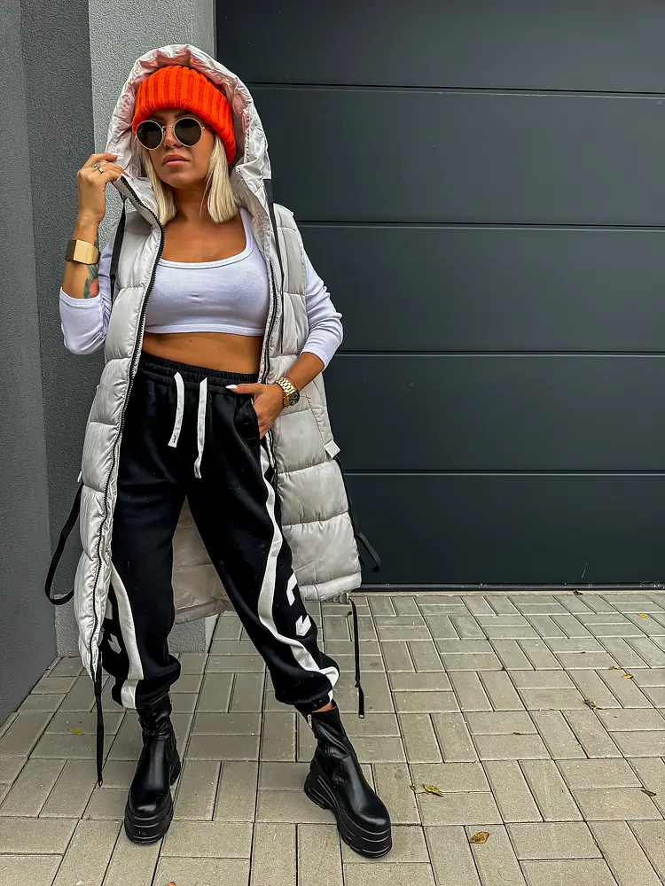 Hosszú steppelt mellény kapucnival SOPHIA - next