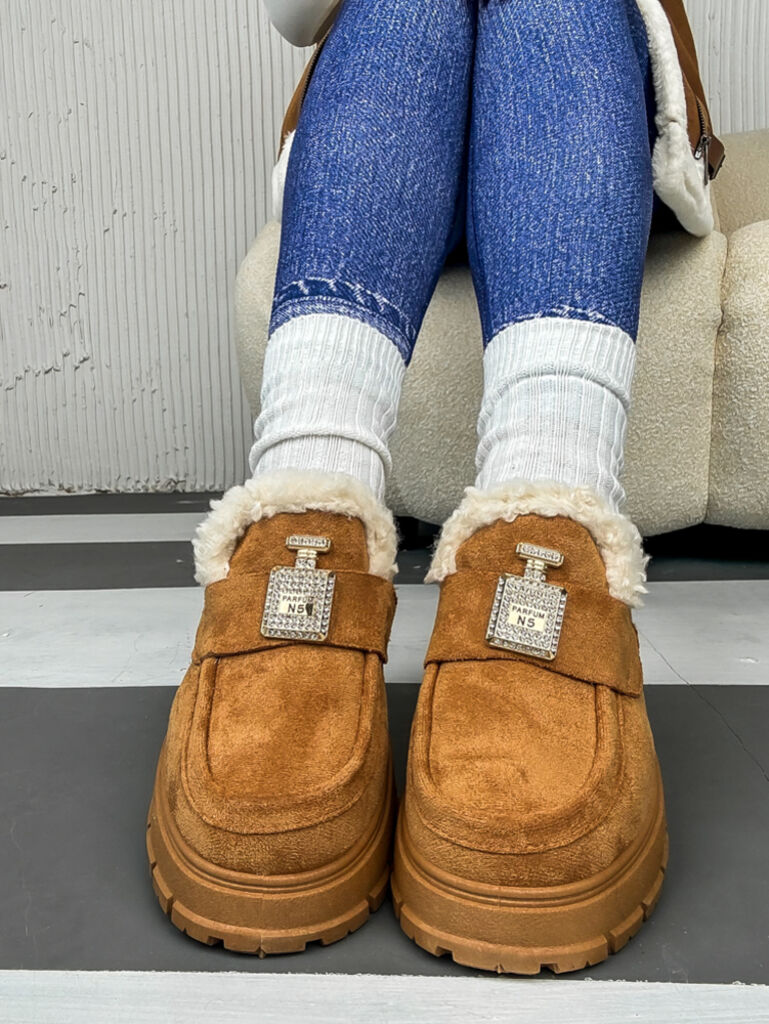 Bélelt mokaszín MATILDA - next