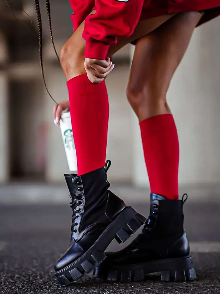 Női térd alatti zokni EMIKO