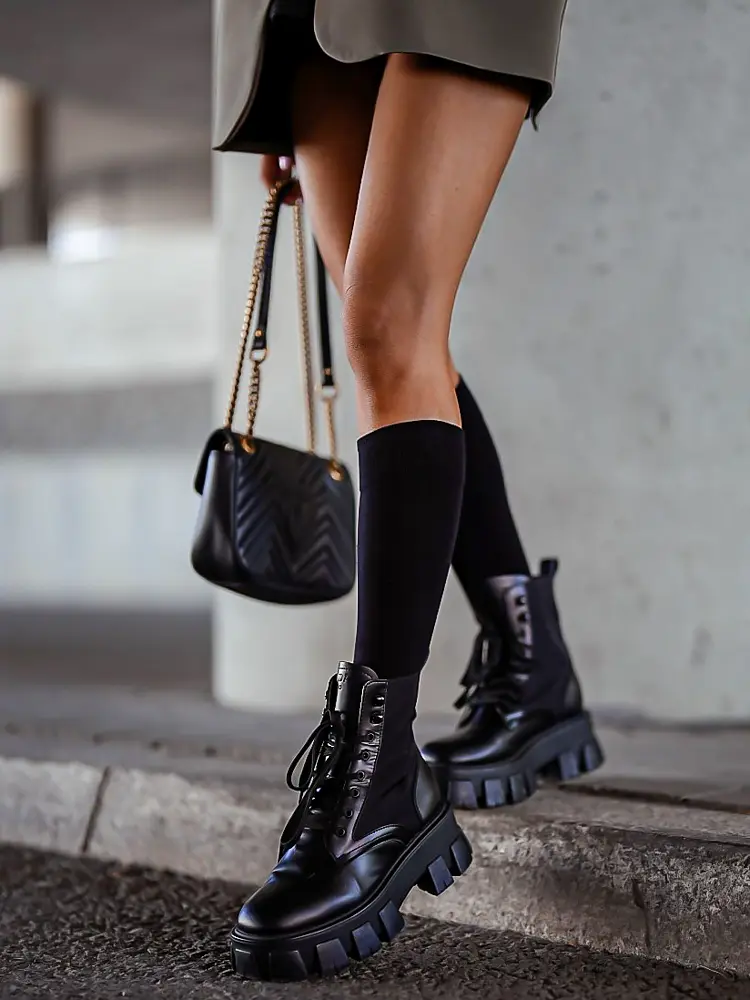 Női térd alatti zokni EMIKO