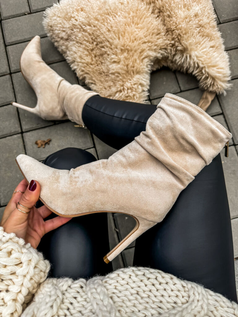 Velúr bokacsizma VICENZA - next