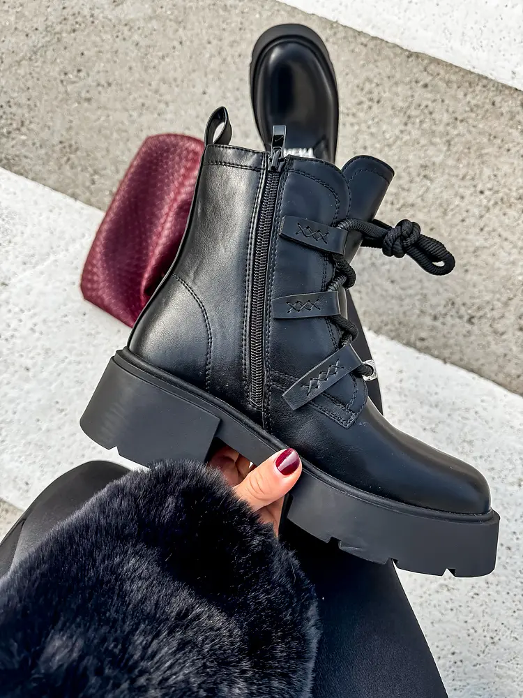 Fűzős bokacsizma CYRENA - next