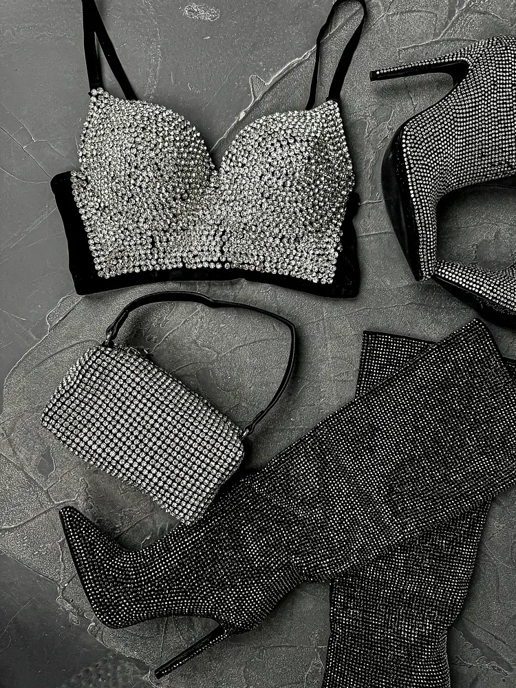 Kövekkel díszített bralet top LIZZY