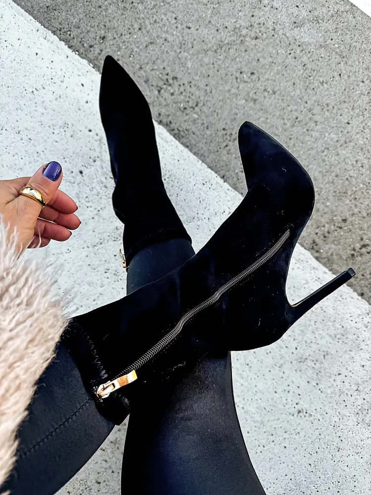 Fekete bokacsizma ASMA