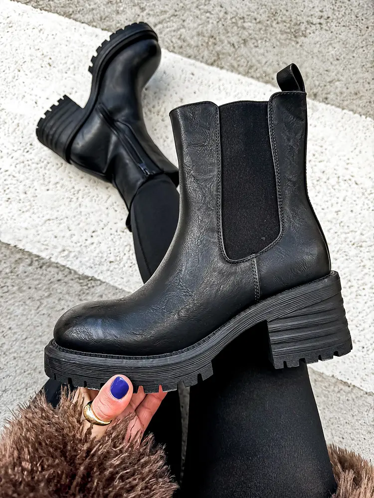 Női bokacsizma OLGA