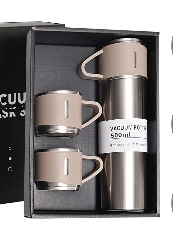 Ajándék termosz készlet 3 bögrével - 500 ml